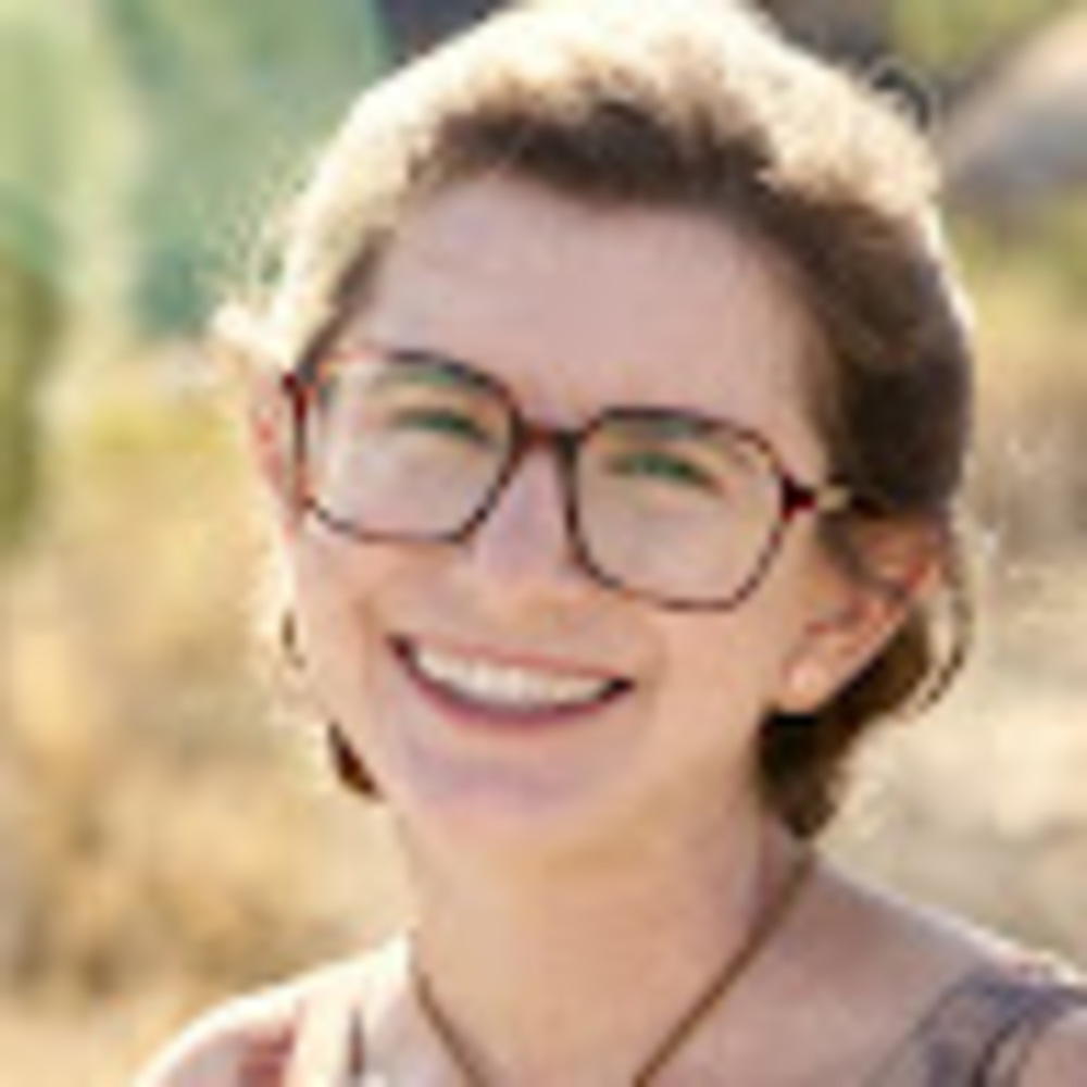 Meet your Posher, Laura jean